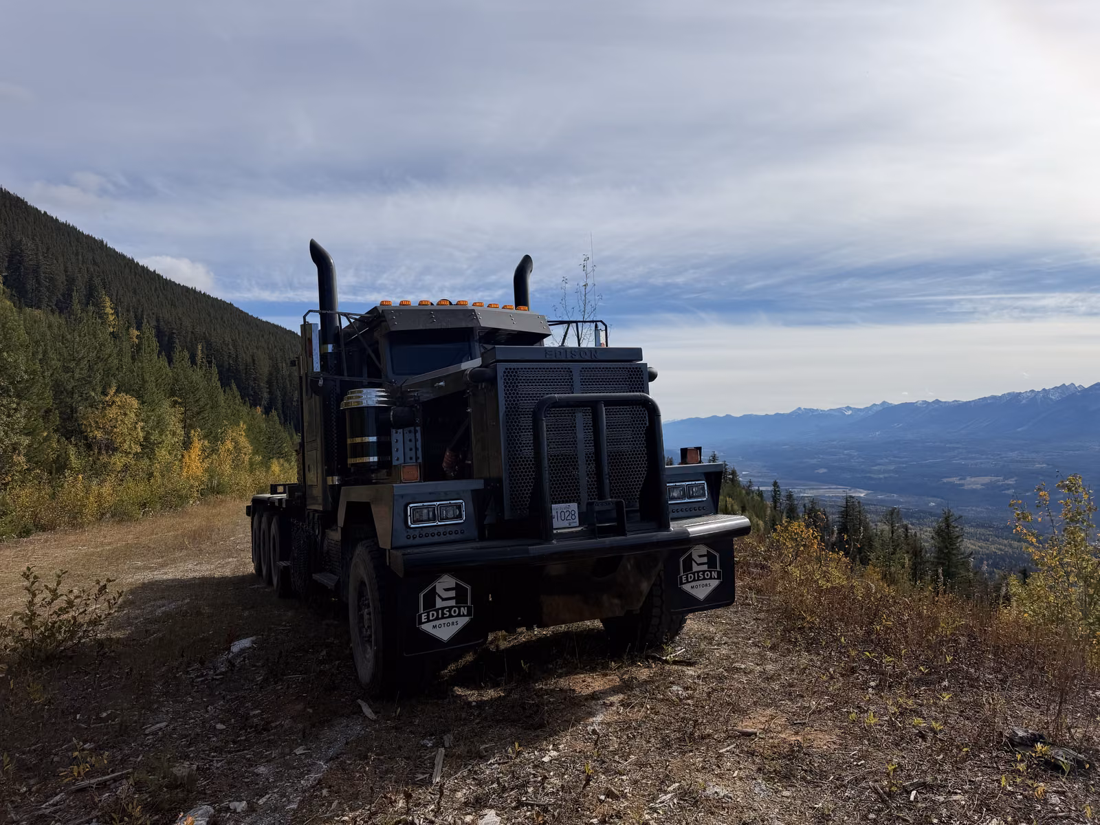 Tri-Drive Winch Tractor Diesel-Electric